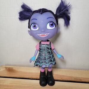 Disney Junior Vampirina Bat Tastic Talking 12" Doll (No Wings)
